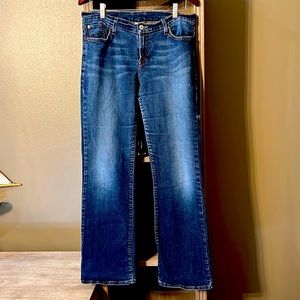 Lucky jeans size 12 mid rise flare regular length